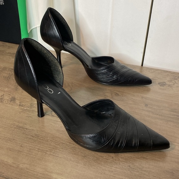 Aldo | Sleek Black Pointed Leather Heels - US 8 / EU39 - Picture 2 of 5